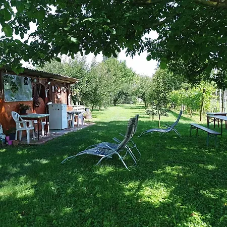 Oeroekzoeld Apartment
