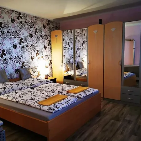 Oeroekzoeld Apartment Fonyod